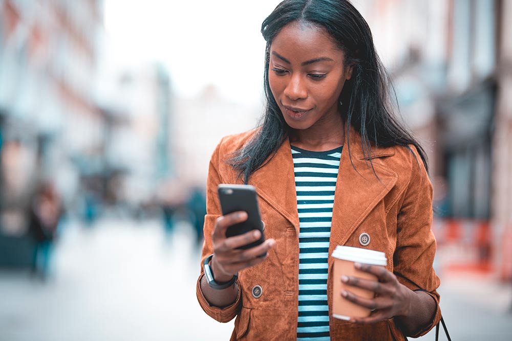 Cell phone, reading screen