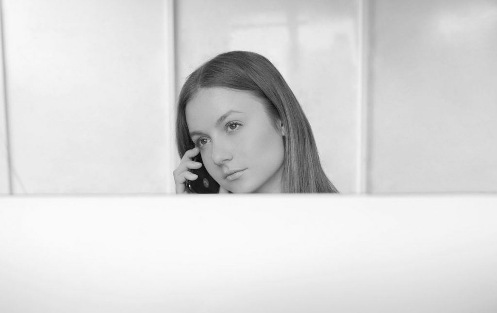 how to source hold music